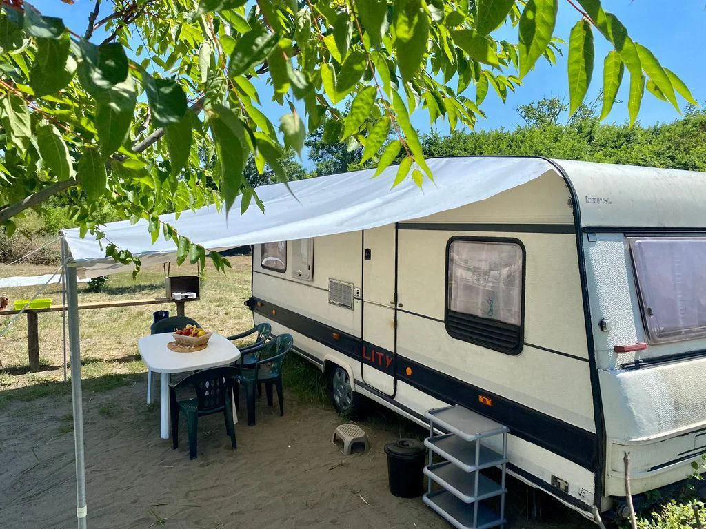 Каравана - Meadow Camp 2 (Family) – Beachfront Sea View